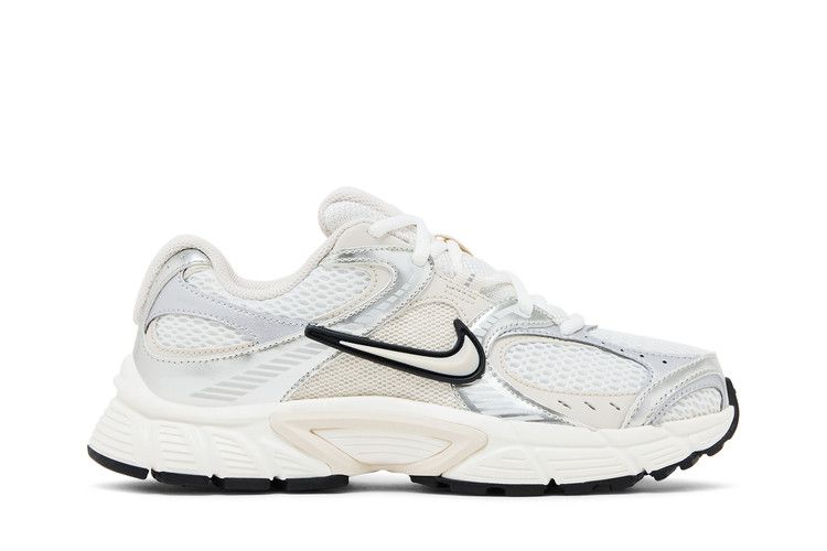 Nike Wmns V5 RNR 'Summit White Light Orewood'