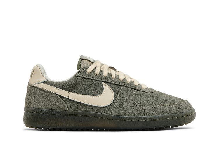 Nike Field General 82 'Light Army Natural'