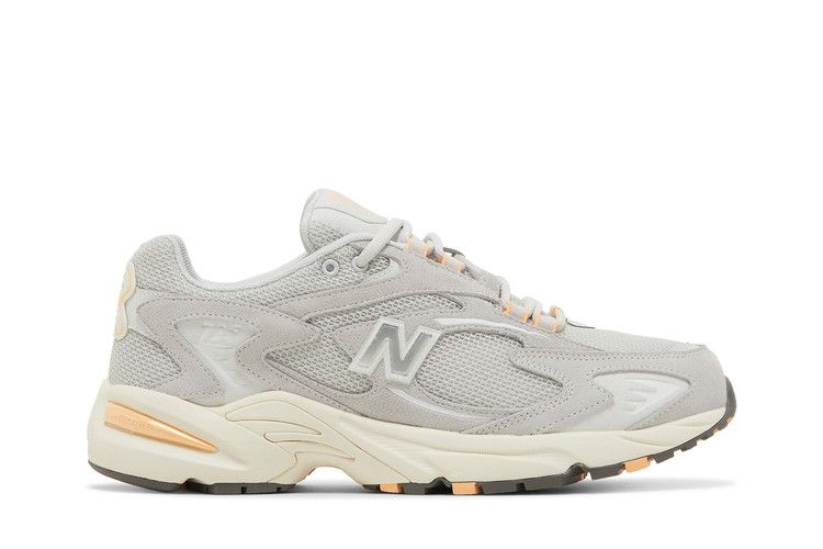New Balance 725 'Arctic Fox'