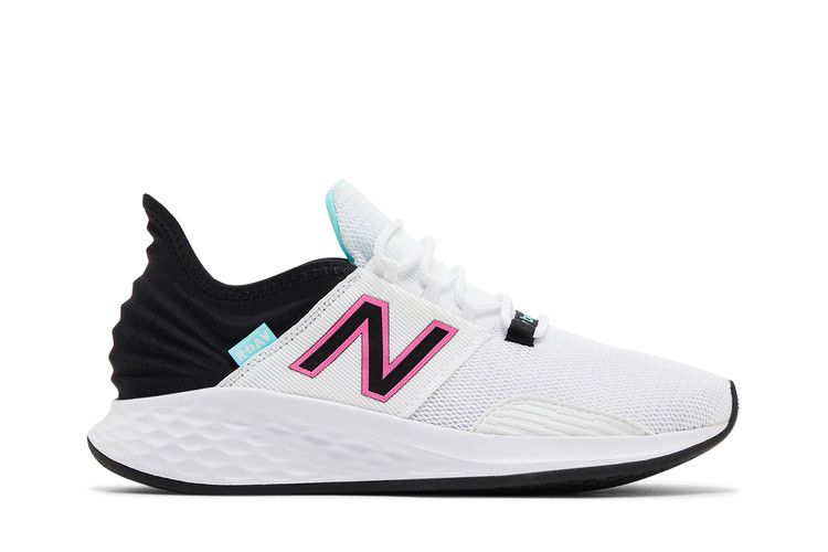 New Balance Wmns Fresh Foam Roav 'White Black Surf'