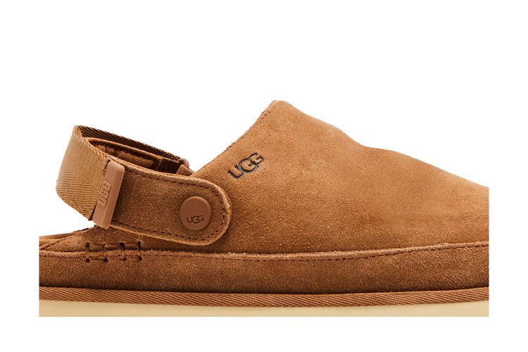 UGG Women's Goldenstar Clog 'Chestnut'