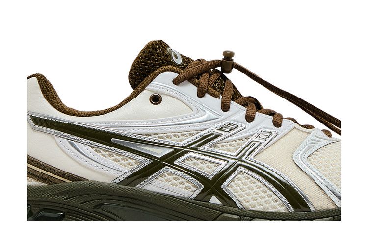 Temptation Vacation x ASICS Gel DS Trainer 14 'Tune out, dial in'