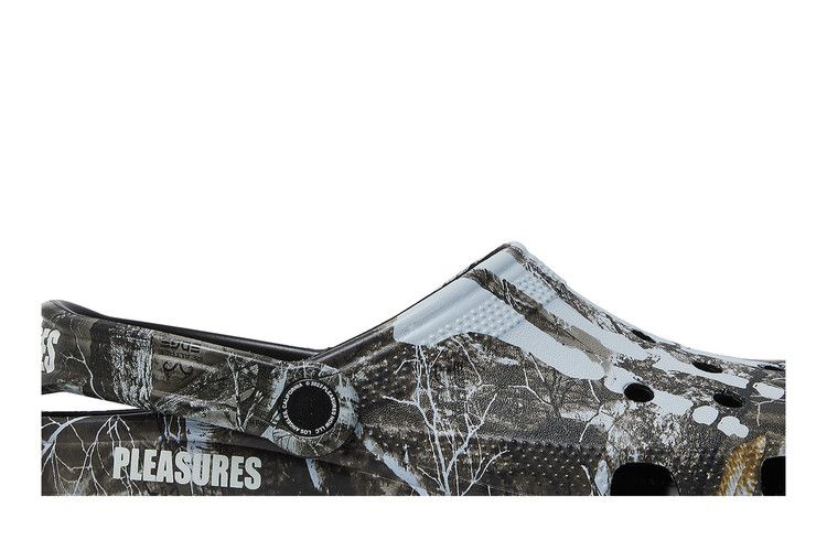 Pleasures x Realtree x Crocs Classic Clog 'Skeleton - Edge Camo'