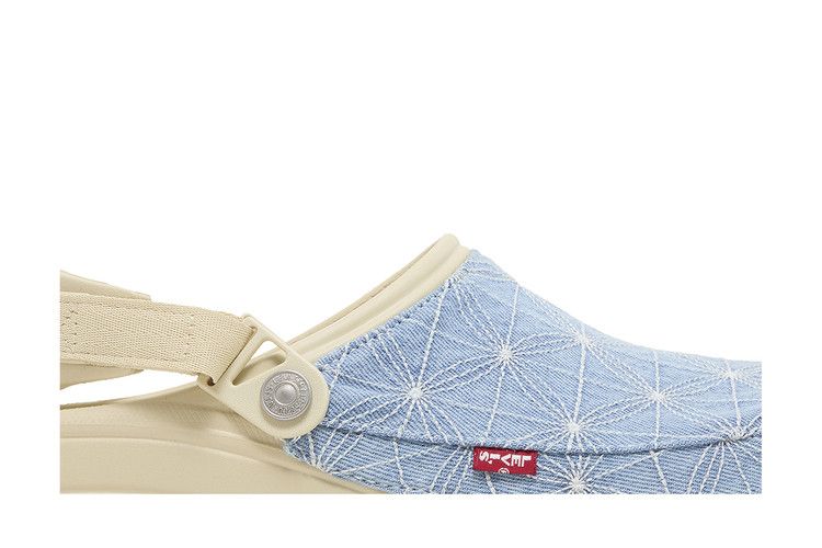 Levi's x Crocs Classic All-Terrain Clog 'Sashiko - Bone Blue'