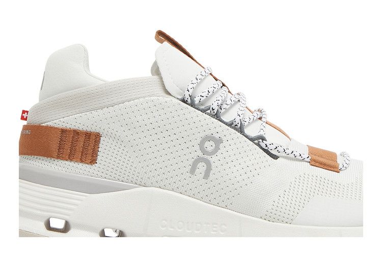 ON Wmns Cloudnova 'White Pearl'