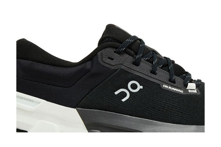ON Cloudflyer 5 'Black White'