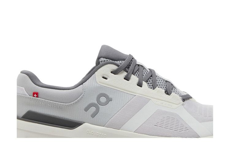ON Wmns Cloudrunner 2 'Frost White'