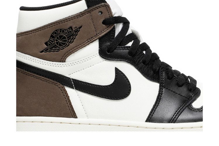 Air Jordan 1 Retro High OG 'Dark Mocha'