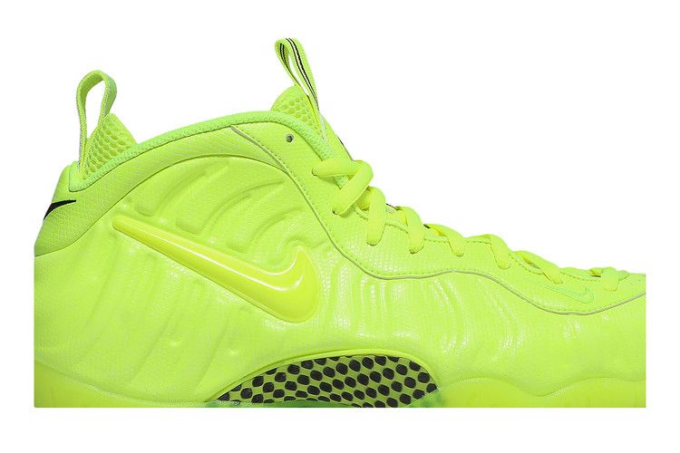 Nike Air Foamposite Pro 'Volt' 2021
