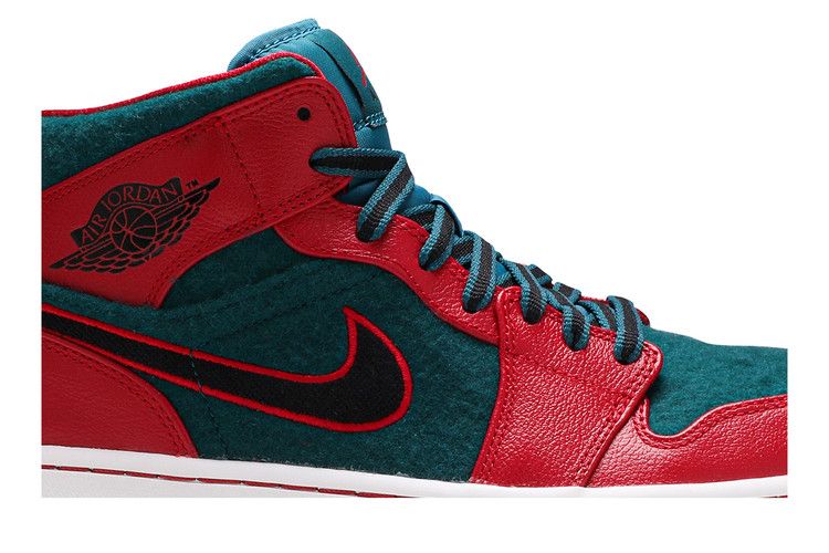 Air Jordan 1 Mid 'Gym Red Dark Sea'