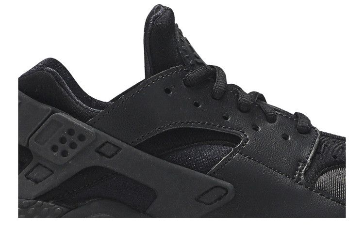 Nike Wmns Air Huarache Run 'Triple Black'