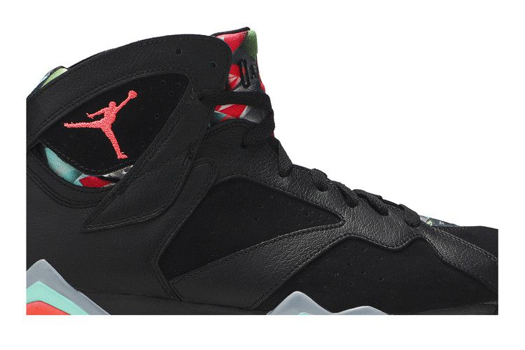 Air Jordan 7 Retro 30th 'Barcelona Nights'