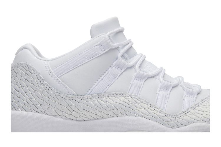 Air Jordan 11 Retro Low Premium GS 'Frost White'