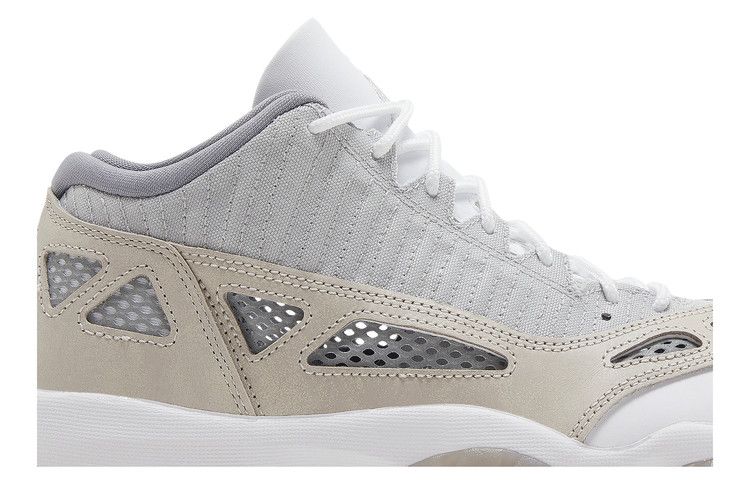 Air Jordan 11 Retro Low IE 'Light Orewood Brown'