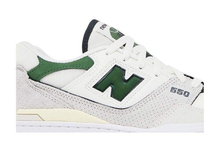 New Balance Wmns 550 'Sea Salt Nori'