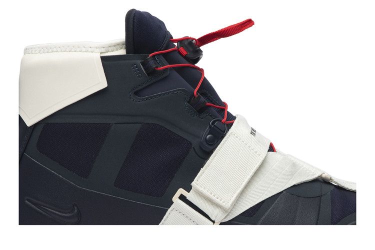 Undercover x Nike SFB Mountain 'Obsidian Red'