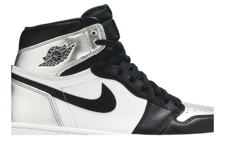 Wmns Air Jordan 1 Retro High OG 'Silver Toe'