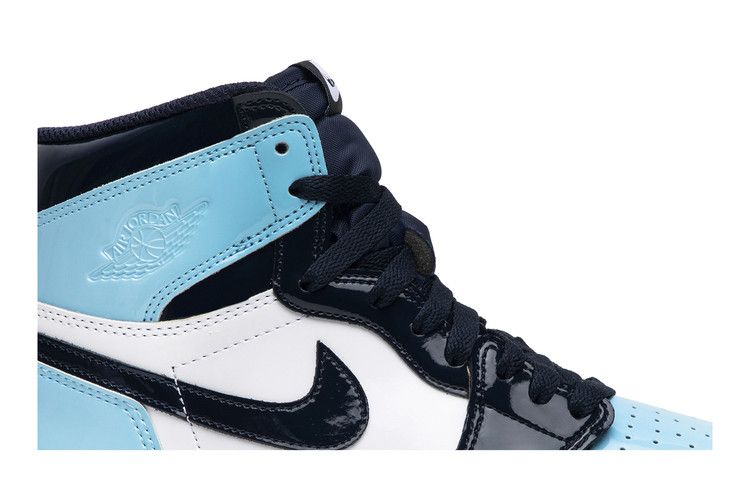 Wmns Air Jordan 1 Retro High OG 'Blue Chill'