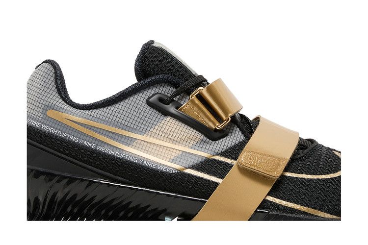 Nike Romaleos 4 'Black Metallic Gold'