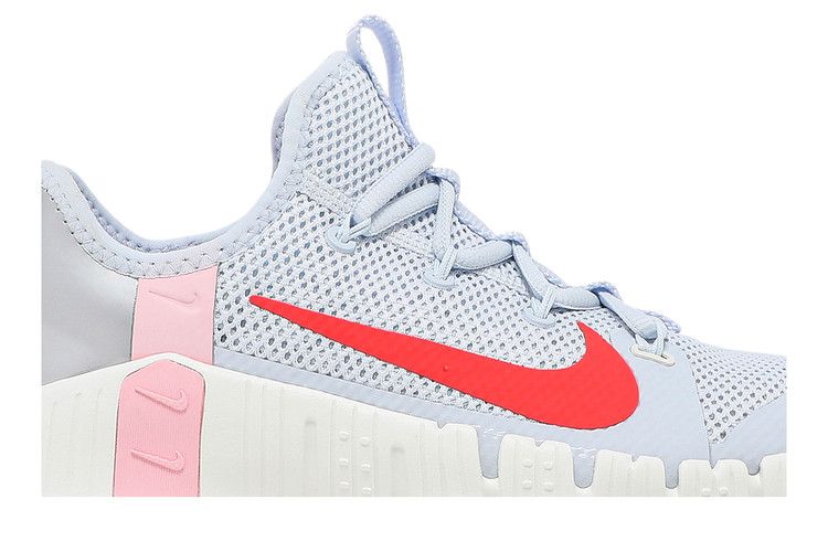 Nike Wmns Free Metcon 3 'Football Grey Bright Crimson'