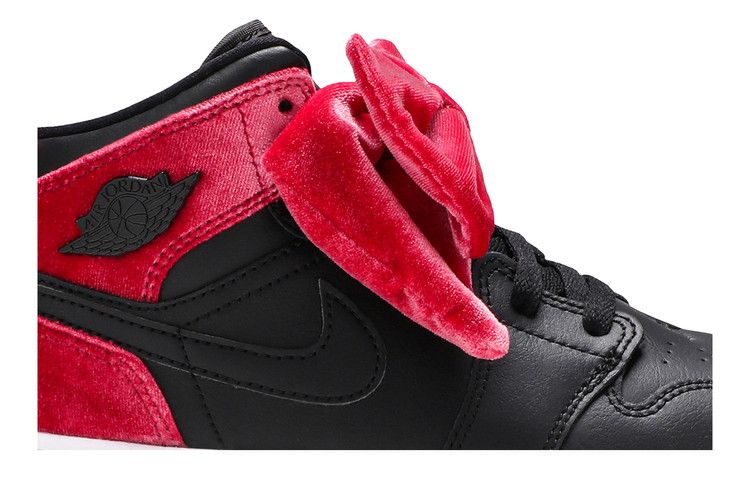 Air Jordan 1 Mid Bow XLD GS 'Noble Red'
