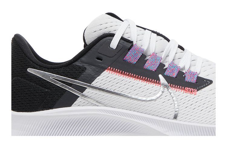 Nike Wmns Air Zoom Pegasus 38 'White Metallic Silver'
