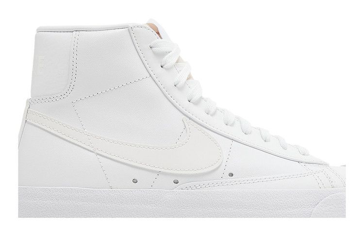 Nike Wmns Blazer '77 Vintage Mid 'Triple White'