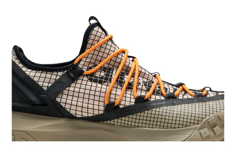 Nike ACG Mountain Fly Low 'Fossil Stone'