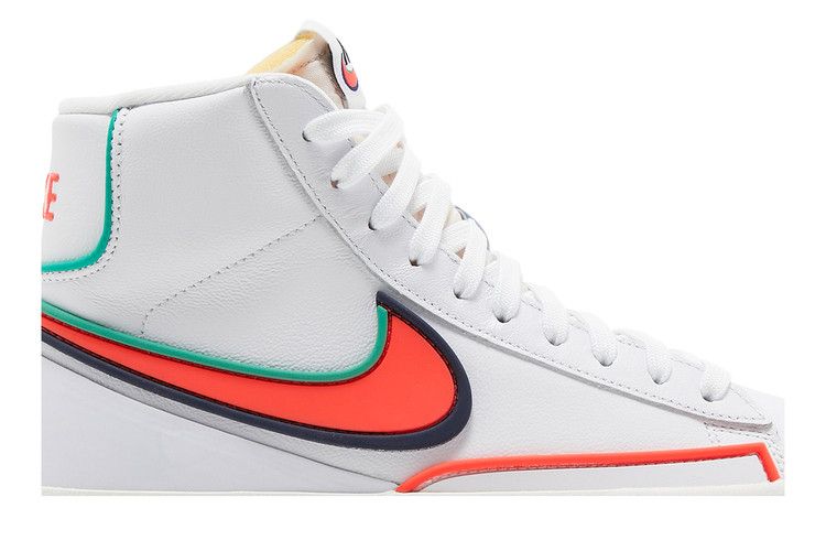 Nike Wmns Blazer Mid '77 'Infinite White Crimson'