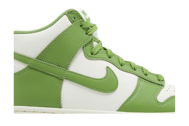 Nike Wmns Dunk High 'Chlorophyll'