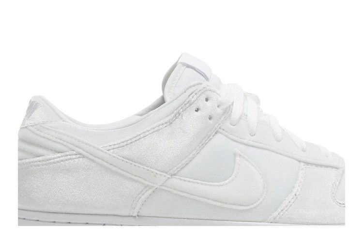Dover Street Market x Nike Dunk Low 'White Velvet'