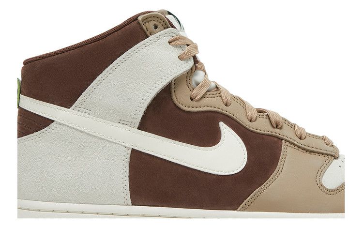 Nike Dunk High 'Light Chocolate'