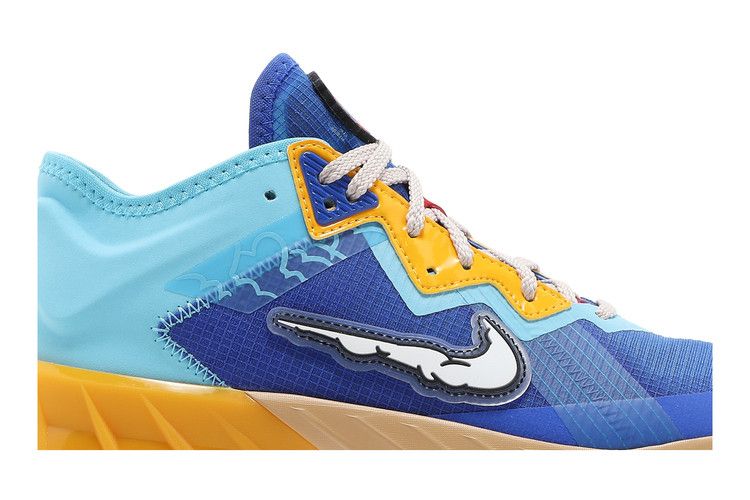 Space Jam x LeBron 18 Low GS 'Wile E. x Nike Roadrunner'