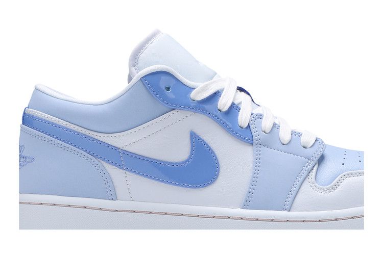 Air Jordan 1 Low SE 'Mighty Swooshers'