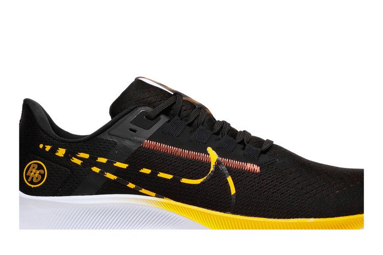 Nike Air Zoom Pegasus 38 'Black University Gold'
