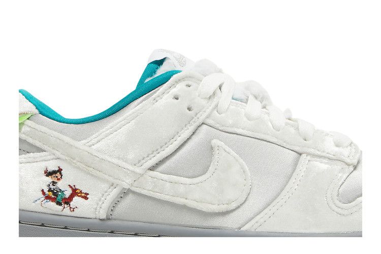 Nike Wmns Dunk Low 'Ice'