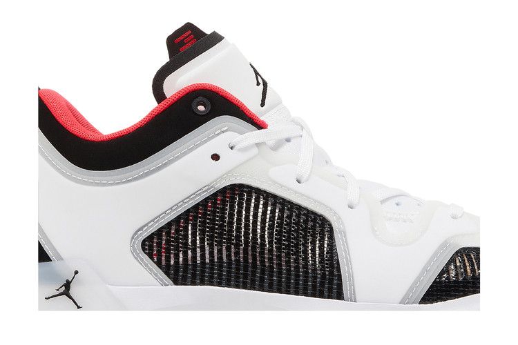 Air Jordan 37 Low 'Siren Red'