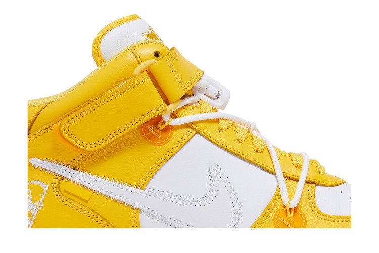 Off-White x Nike Air Force 1 Mid SP Leather 'Varsity Maize'