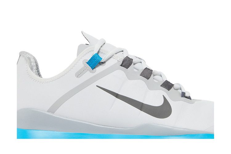 Nike Tiger Woods 2013 Retro 'Blue Lightning'