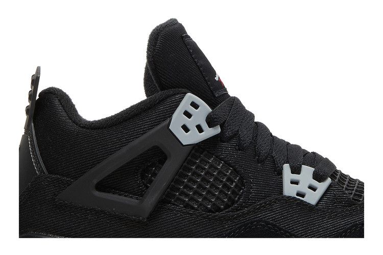 Air Jordan 4 Retro SE GS 'Black Canvas'