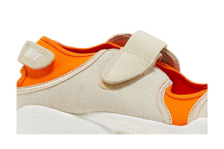 Nike Wmns Air Rift 'Magma Orange Rattan'