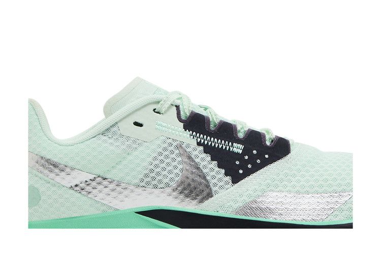 Nike Zoom Rival Waffle 6 'Barely Green'