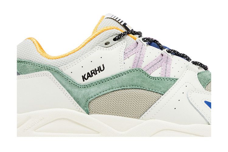 Karhu Fusion 2.0 'White Loden Frost'