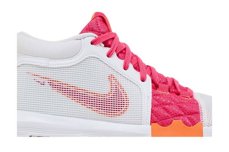 Nike LeBron Witness 8 'Dunkin Donuts'