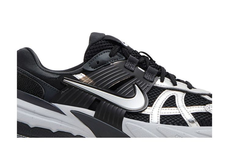 Nike Wmns V2K Run 'Black Metallic Silver'