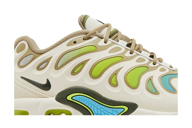 Nike Air Max Plus Drift 'Phantom Cyber'