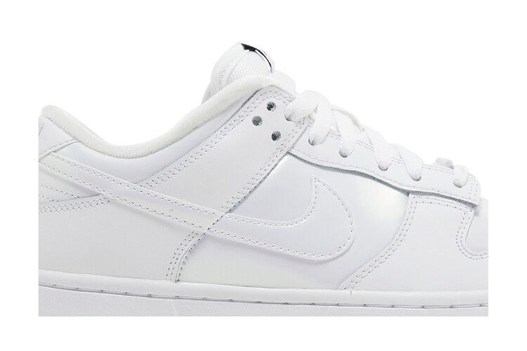 Nike Wmns Dunk Low SE 'Dance Pack - White Iridescent'