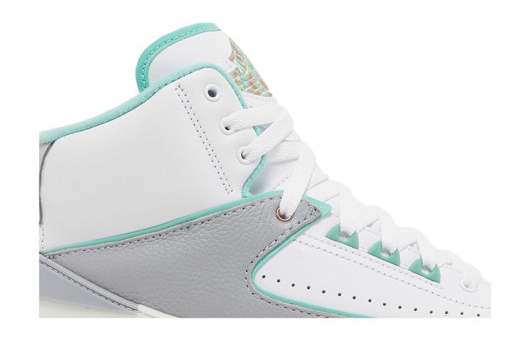 Wmns Air Jordan 2 Retro 'Crystal Mint'
