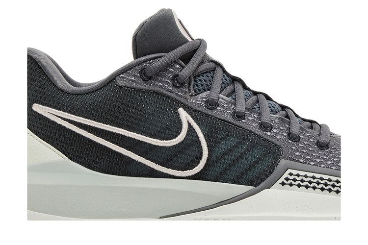 Nike Wmns Sabrina 1 'Beyond the Game'