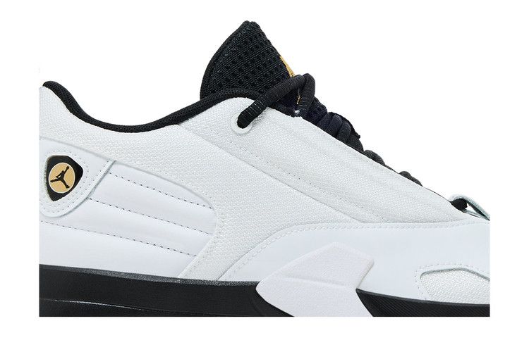 Air Jordan Max Aura 6 'White Gold Black'